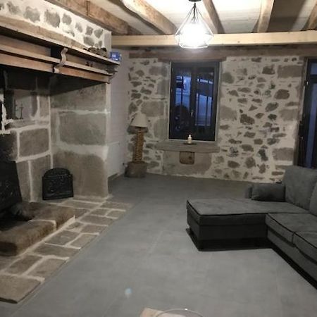 Gite Pour Famille Saint-Clément Exteriér fotografie